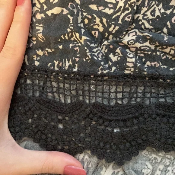 Mossimo Patterned Tank - Picture 3 of 4